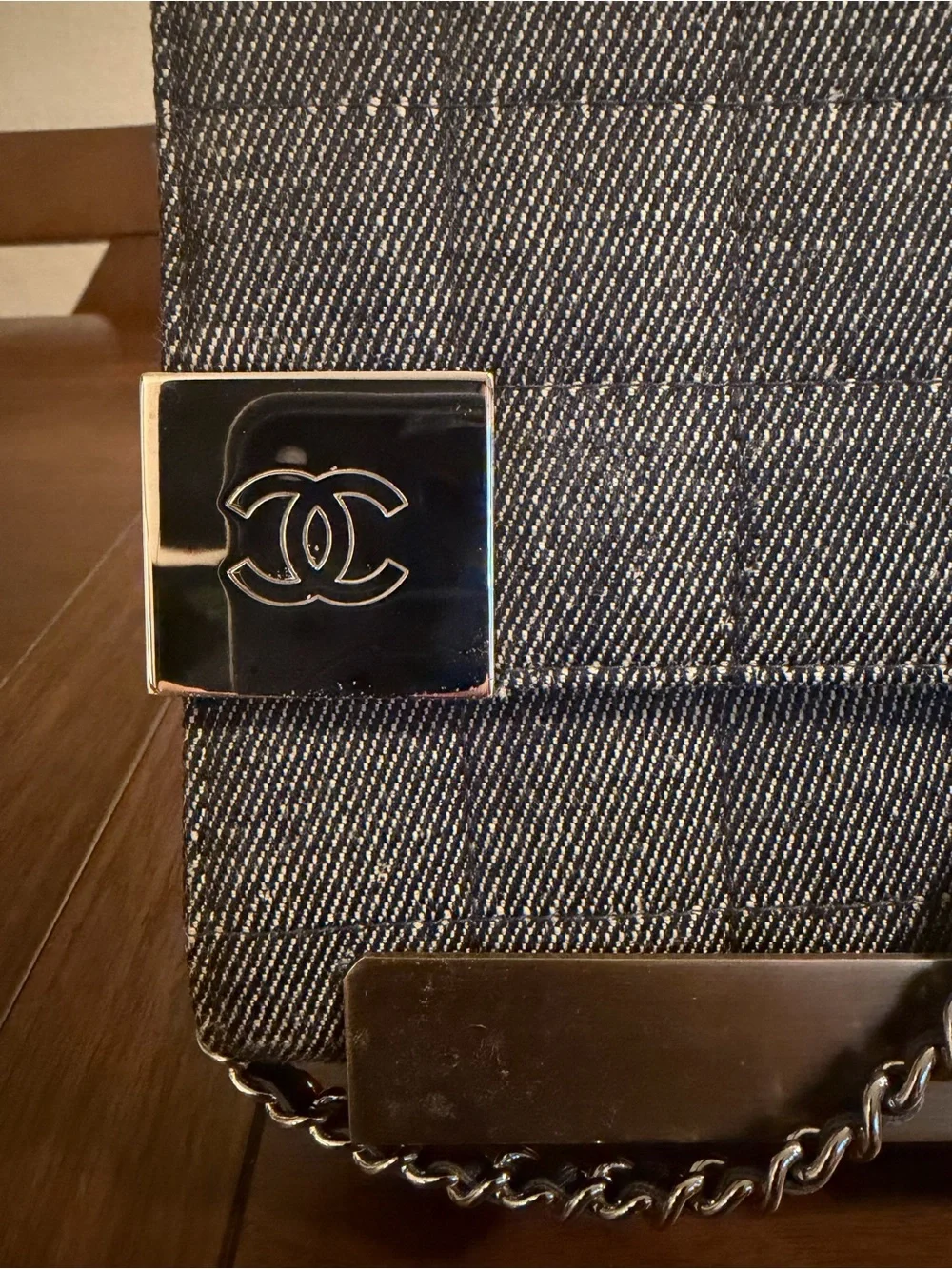 🖤 CHANEL Denim East West Chocolate Bar Handbag
